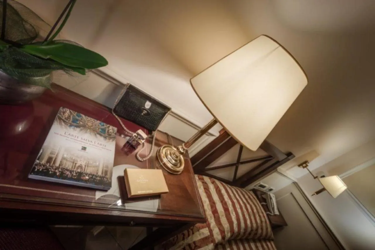 Palazzo Cardinal Cesi Hotel Rome